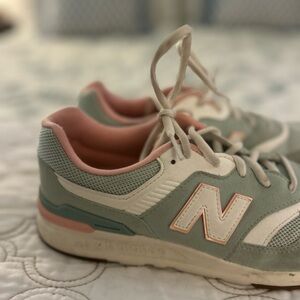 🍉NB Sneakers - Mint & Pink